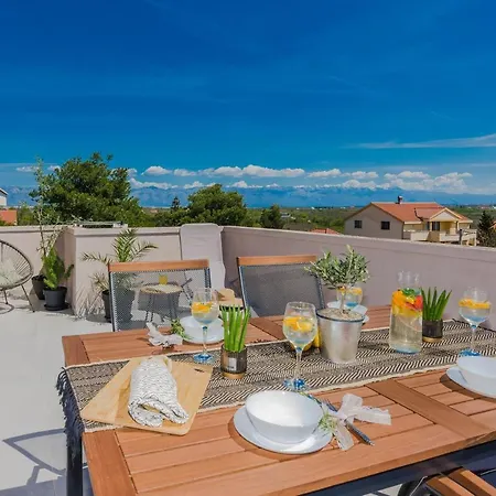 Redibo Apartment